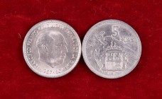 1957*58 y *63. Estado Español. 5 pesetas. Lote de 2 monedas. EBC-/EBC+.
