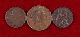 1861 a 1905. Gran Bretaña. 1/2 (dos) y 1 penique. CU. Lote de 3 monedas. A examinar. MBC-/MBC.
