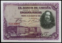 1928. 50 pesetas. (Ed. B113) (Ed. 329). 15 de agosto, Velázquez. Sin serie. Leve doblez. EBC+.