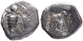 Ionia, Ephesos, c. 500-420 BC. AR Tetartemorion (7mm, 0.19g, 2h). Bee with slightly curved wings. R/ EΦ, Head of eagle r. within incuse square. Karwie...