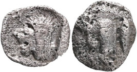 Mysia, Kyzikos, Obol 450-400 BC Obverse: forepart of boar left, tunny to right Reverse: head of lion left, retrograde K aboveDiameter Silver, weight 0...
