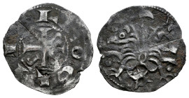Reino de Castilla y León. Alfonso VII (1126-1157). Dinero. León. (Bautista-No cita). (Imperatrix-No cita). Anv.: LEO CIVII. Cruz patada con báculo en ...