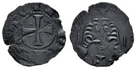 Reino de Castilla y León. Alfonso VII (1126-1157). Dinero. León. (Bautista-156). (Imperatrix-A7:47.1). Anv.: INPERATO. Cruz. Rev.: Leones levantados y...