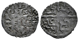 Reino de Castilla y León. Alfonso X (1252-1284). Dinero de seis líneas. (Bautista-363.1). Ve. 0,65 g. Roel en el 4º cuadrante. Escasa. BC+/MBC-. Est.....