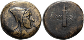 PONTUS. AMISOS ø 26mm (21.47g). Zeit Mithradates VI., 120 - 95 v. Chr. Vs.: Kopf des Perseus (?) mit Kyrbasia n. r. Rs.: ΑΜΙ-ΣΟΥ, Köcher und ungespann...