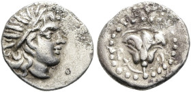 KARISCHE INSELN. RHODOS Diobol ø 12mm (0.95g). 188 - 84 v. Chr. Vs.: Kopf des Helios mit Strahlenkrone n. r. Rs.: R-O, Rosenblüte mit Knospe l. HGC 6,...