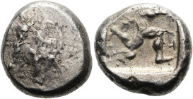 PAMPHYLIEN. ASPENDOS Stater ø 20mm (10.94g). 460 - 420 v. Chr. Vs.: Behelmter, nackter Krieger mit Rundschild u. Speer n. r. Rs.: Triskeles im Quadrat...