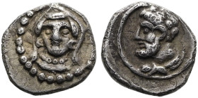KILIKIEN. INCERTUM Tetartemorion ø 6mm (0.17g). 4. Jh. v. Chr. Vs.: Verschleierter, weiblicher Kopf in Dreiviertelansicht. Rs.: Kopf des bärtigen Hera...