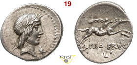 CALPURNIA - L. Calpurnius Piso Frugi (90 a.C.) Denario. B. 11 Syd. 663/671 Cr. 340/1 A.V. 144 3,82 g 17,5 mm Ag D/ Testa laureata di Apollo R/ Cavalie...