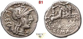 PORCIA - M. Porcius Laeca (125 a.C.) Denario. B. 3 Syd. 513 Cr. 270/1 A.V. 508 3,91 g 17,8 mm Ag D/ Testa elmata di Roma R/ La Libertà su quadriga vie...
