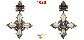 PIO XI (1922-1939) Croce ai benemerenti 1925 Ae e smalti 32,98 g 53,8 mm • In astuccio originale con impressioni in oro Ottimo stato