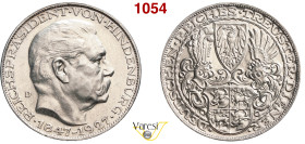 GERMANIA - REPUBBLICA DI WEIMAR Medaglia, al modulo del 5 Marchi 1927 80° compleanno di Paul Von Hindenburg. Opus Karl Goetz, D, Monaco Ag 24,80 g 36 ...