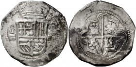 1590. Felipe II. Segovia. . 8 reales. (Cal. 168). 27,22 g. Ex Áureo & Calicó 16/03/2017, nº 1152. Rarísima, sólo conocemos 4 ejemplares. MBC.
