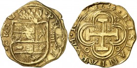 1634. Felipe IV. Sevilla. R. 8 escudos. (Cal. 51, mismo ejemplar) (Cal.Onza 63, mismo ejemplar) (Tauler 63). 26,96 g. Ensayador bajo la ceca. Orla de ...