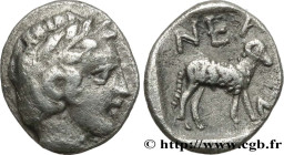 TROAS - NEANDRIA
Type : Obole 
Date : c. 400-350 
Mint name / Town : Néandria, Troade 
Metal : silver 
Diameter : 9  mm
Orientation dies : 6  h.
Weigh...