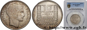 III REPUBLIC
Type : 10 francs Turin 
Date : 1931 
Quantity minted : 35.467.583 
Metal : silver 
Millesimal fineness : 680  ‰
Diameter : 28  mm
Orienta...