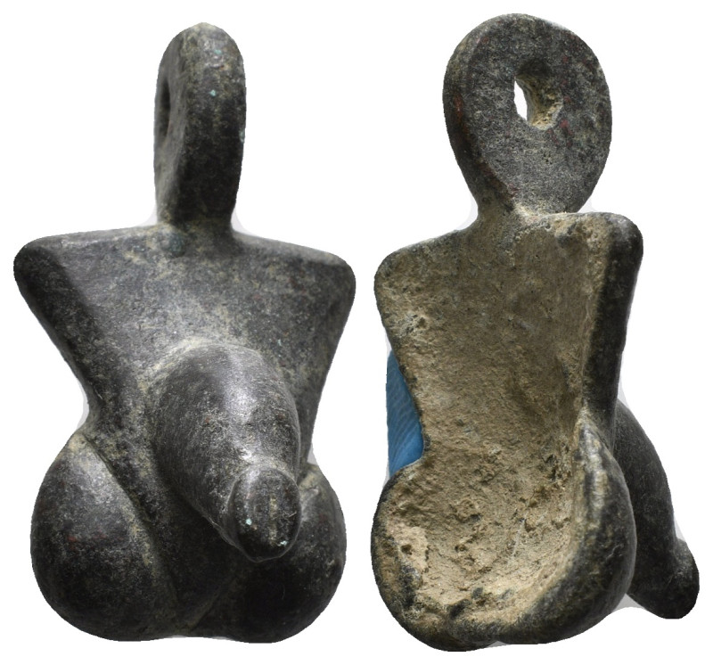 Roman Roman Phallic Pendant. 1st century AD.
23,86 g - H 41,07 mm