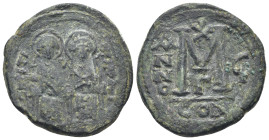 Justin II and Sophia 565-578 AD, Constantinople, 3rd officina. Follis (14.39 Gr. 29mm.)
Justin left and Sophia right, seated facing on double-throne, ...
