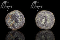 Roman coin Bronze - Empire - Commodus Sesterce Rome 183

M COMMODVS ANTONINVS AVG PIVS Laureate head on the right. Rev: TR P VIII IMP VI COS IIII P ...