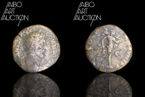 Roman coin Bronze - Empire - Commodus Sesterce Rome 182

M ANTONINVS COMMODVS AVG Laureate head right. Rev: TR P VII IMP IIII COS III P P // S C Mar...