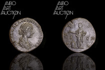 Roman coin Bronze - Empire - Lucille Sesterce Rome 161-162

LVCILLAE AVG ANTONINI AVG F Draped bust right. Rev: PIETAS AVG // S C Piety, veiled and ...