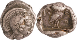 184. ATTIQUE ATHÈNES (527-510)
Tétradrachme archaïque.
Avers : Tête casquée d’Athéna à droite.
Revers : Chouette de face (haut de la tête hors champs)...