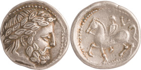205. CELTE DU DANUBE (170-150)
Imitation du tétradrachme de Philippe II.
Avers : Tête laurée à droite. Revers : Cheval à gauche.
Poids : 1,38 g
TTB....