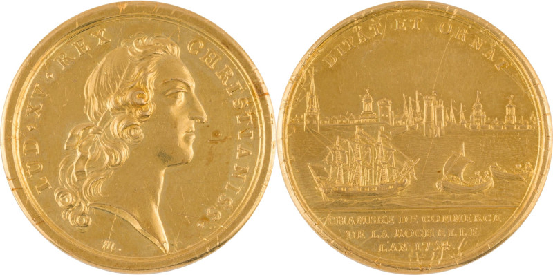 301. Louis XV (1715-1774)
 Médaille en or commémorant la Chambre de Commerce
de ...