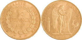 394. IIIe République
50F 1887 A : Paris.
Poids : 16,14 g
G : 1113 (301 exemplaires).
TTB. (Un choc sur le listel au droit devant le R de République)....