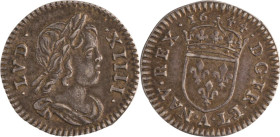 418. Louis XIV (1643-1715)
 48e d’écu en argent à la mèche courte légende simplifiée,
1644, Paris.
Poids : 0,5 g
G : 89.
TTB-Superbe.