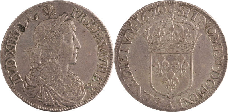 426. Louis XIV (1643-1715)
Écu au buste juvénile en argent, 1670 Paris.
Poids : ...