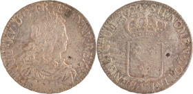 439. Louis XV (1715-1774)
Écu de France 1724 V : Troyes. Flan neuf.
Poids : 24,4 g
G : 319.
Presque superbe. (Défaut de flan devant le menton du roi)....