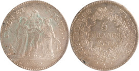 479. Directoire
5 Francs Union et Force An 6 Paris.
Poids : 24,9 g
G : 563.
 Superbe.
 (Petites taches de vert de gris au droit et faiblesse
de frappe...
