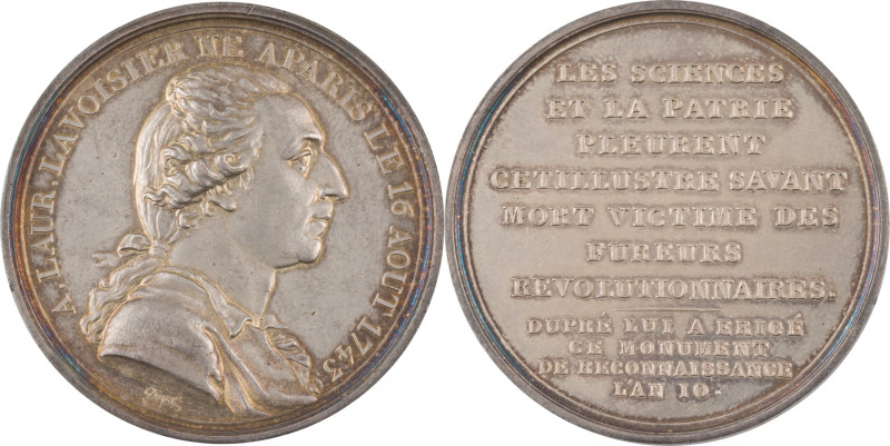 485. Médaille en argent en X commémorant
LAVOISIER, chimiste (1743-1794). 1802.
...