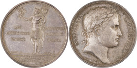 495. Premier Empire
 Médaille en argent commémorant l’entrée de Ney à
Insbruck en 1805.
Par DROZ et BRENET.
D : 41 mm- Poids : 40,64 g
BR : 442.
Super...