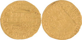 612. PAYS-BAS BRABANT, Philippe II (1555-1598)
Couronne d’or, 1580 Anvers.
Poids : 3,42 g
G et H : 269-13. Fr : 70.
B-TB.