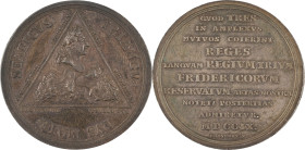 620. POLOGNE, Auguste II Le Fort (1697-1706)
 Médaille en argent commémorant l’alliance des Trois
Frédéric. 1709.
Par Heinrich Paul GROSKURT.
D : 44 m...