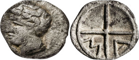 (s. IV-III a.C.). Galia. Massalia. Óbolo. (S. 72). 0,56 g. MBC-/MBC.