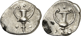 (280-228 a.C.). Italia. Taras. Óbolo. (S. 356 var) (CNG. I, 927). Manchita. 0,36 g. (EBC).