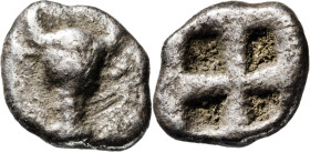 (525-500 a.C.). Epiro. Corcyra. Hemióbolo. (S. falta) (CNG. VI, 60 sim). 0,43 g. MBC.