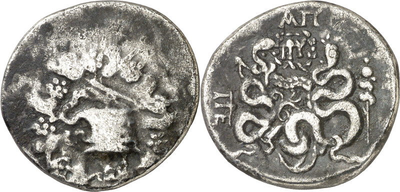 (s. II-I a.C.). Misia. Pérgamo. Tetradracma cistóforo. (S. 3948 var) (BMC. XV, 9...