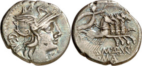 (hacia 132 a.C.). Gens Aburia. Denario. (Bab. 6) (Craw. 250/1). Pequeñas incisiones en borde del reverso. 3,79 g. MBC-.