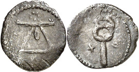Divisores inciertos. Hemióbolo. (FAB. 557 var) (ACIP. 527 var). Incisiones en anverso. Rara. 0,35 g. (MBC+).