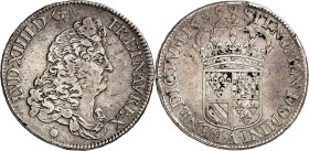 FRANKREICH. Louis XIV. 1643-1715. 1/2 Ecu Carambole 1685 A Paris. Brb. n.r. / Gekr. quadriertes Wappen. Gad. 182. R.