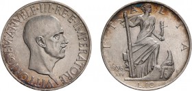 REGNO D'ITALIA. VITTORIO EMANUELE III (1900-1943). 10 LIRE 1936
Argento, 10 gr, 27 mm. Meglio di SPL
D: VITTORIO . EMANUELE . III . RE . E . IMPERAT...