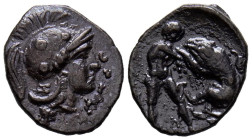 CALABRIA, Tarento. Dióbolo. (Ar. 0,87g/12mm). 280-228 a.C. (HN Italy 1061; Vlasto 1400-1412). Anv: Cabeza de Atenas con casco con cresta decorado con ...