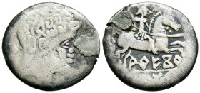 ARECORATAS (Agreda, Soria). Denario. (Ar. 2,94g/19mm). 150-20 a.C. (FAB-110). Anv: Cabeza masculina a derecha, detrás punto. Rev: Jinete con lanza a d...