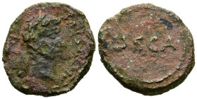 OSCA (Huesca, Aragón). Cuadrante. (Ae. 2,83g/17mm). 14-36 d.C. (FAB-1940). Anv: Cabeza laureada de Tiberio a derecha, alrededor leyenda: TI CAESAR P P...