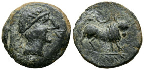 CASTULO (Cazorla, Jaén). Semis. (Ae. 4,33g/19mm). 180 a.C. (FAB-722). Anv: Cabeza masculina diademada a derecha, delante letra ibérica: Ca. Rev: Toro ...