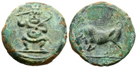 EBUSUS (Ibiza). 1/4 Calco. (Ae. 3,04g/16mm). 200-100 a.C. (FAB-923). Anv: Bes con faldellín de frente sosteniendo martillo y serpiente. Rev: Toro embi...